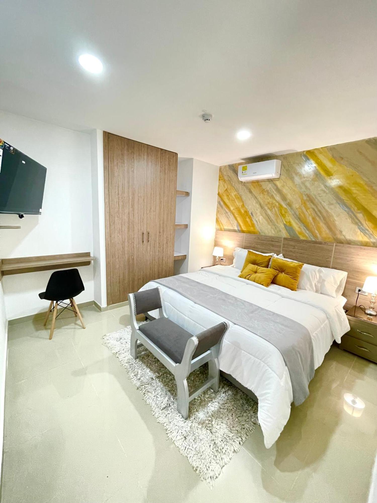 Hotel Olam Deluxe 巴耶杜帕尔 外观 照片
